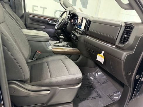 Used 2024 Chevrolet Silverado 1500 RST w/ Convenience Package II AWD/4WD image 29