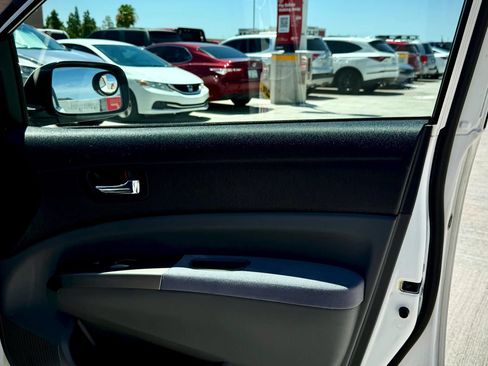 Used 2007 Toyota Prius FWD image 47