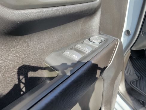 Used 2024 Chevrolet Silverado 1500 Custom w/ Turbomax Blackout Package RWD image 28