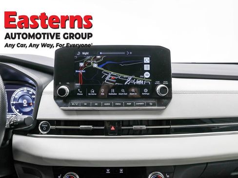 Used 2023 Mitsubishi Outlander SEL image 12