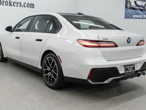 Used 2025 BMW 740i xDrive AWD/4WD image 56