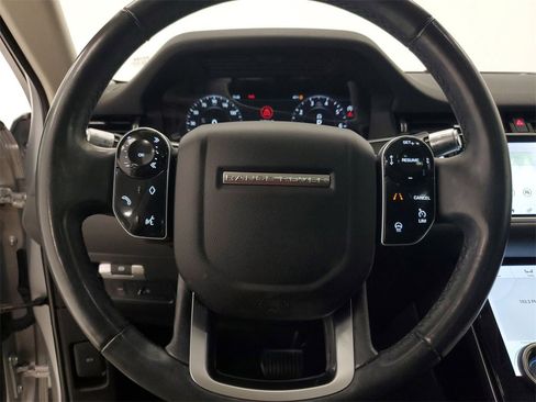 Used 2020 Land Rover Range Rover Evoque SE image 16