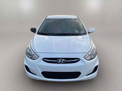 Used 2015 Hyundai Accent GS image 2