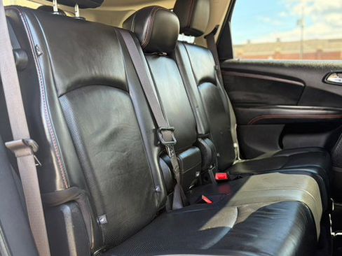 Used 2017 Dodge Journey GT image 19