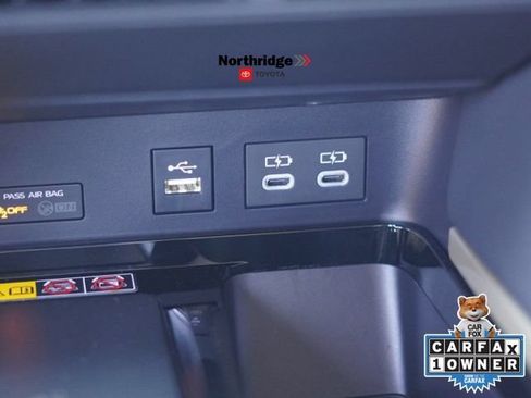 Used 2026 Toyota Camry XSE FWD image 32