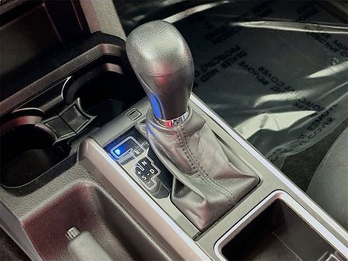 Certified 2022 Toyota Tacoma SR5 image 16