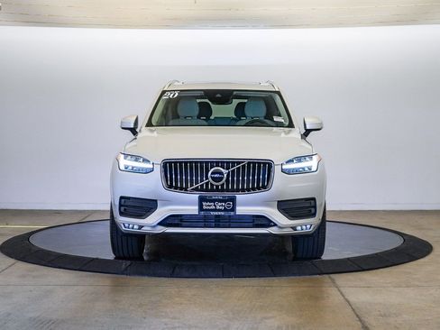 Used 2020 Volvo XC90 T5 Momentum w/ Protection Package Premier AWD/4WD image 7