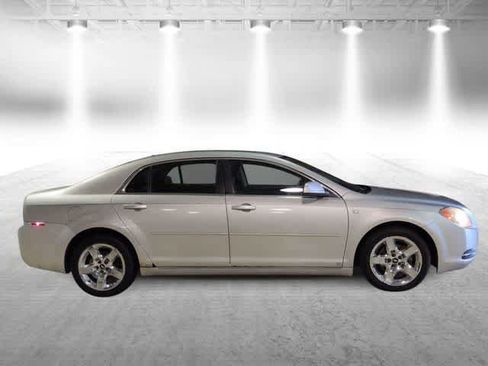 Used 2008 Chevrolet Malibu LT w/ Power Convenience Package image 9