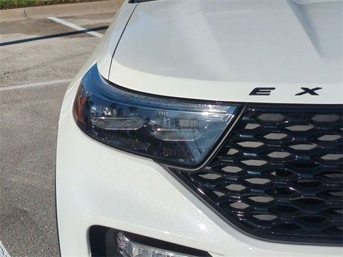 Certified 2023 Ford Explorer ST w/ Equipment Group 401A image 10