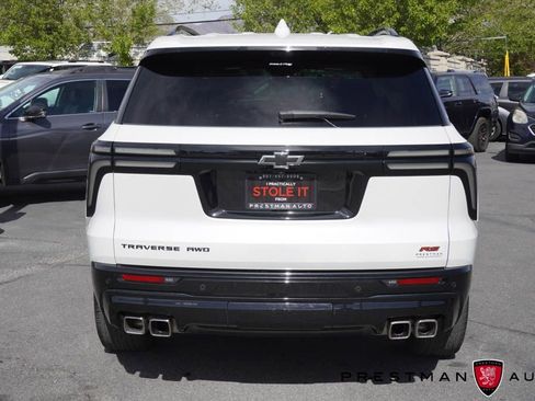 Used 2025 Chevrolet Traverse RS w/ LPO, Floor Liner Package AWD/4WD image 20