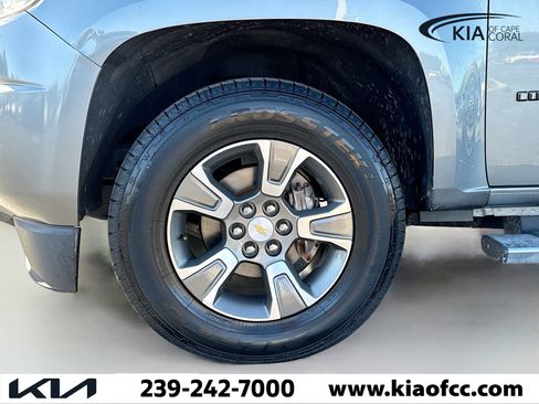 Used 2020 Chevrolet Colorado Z71 image 37
