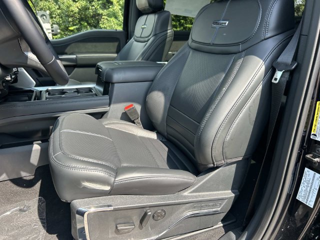 New 2026 Ford F250 Platinum AWD/4WD image 24