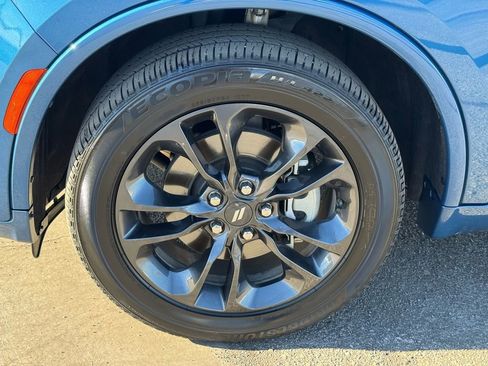 Used 2025 Dodge Durango GT w/ Blacktop Package AWD/4WD image 11