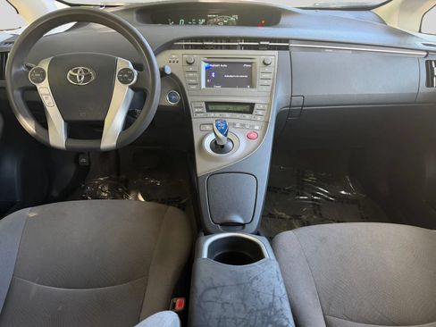 Used 2014 Toyota Prius Two FWD image 14