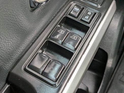 Certified 2024 Nissan Titan SV w/ SV Convenience Package image 26