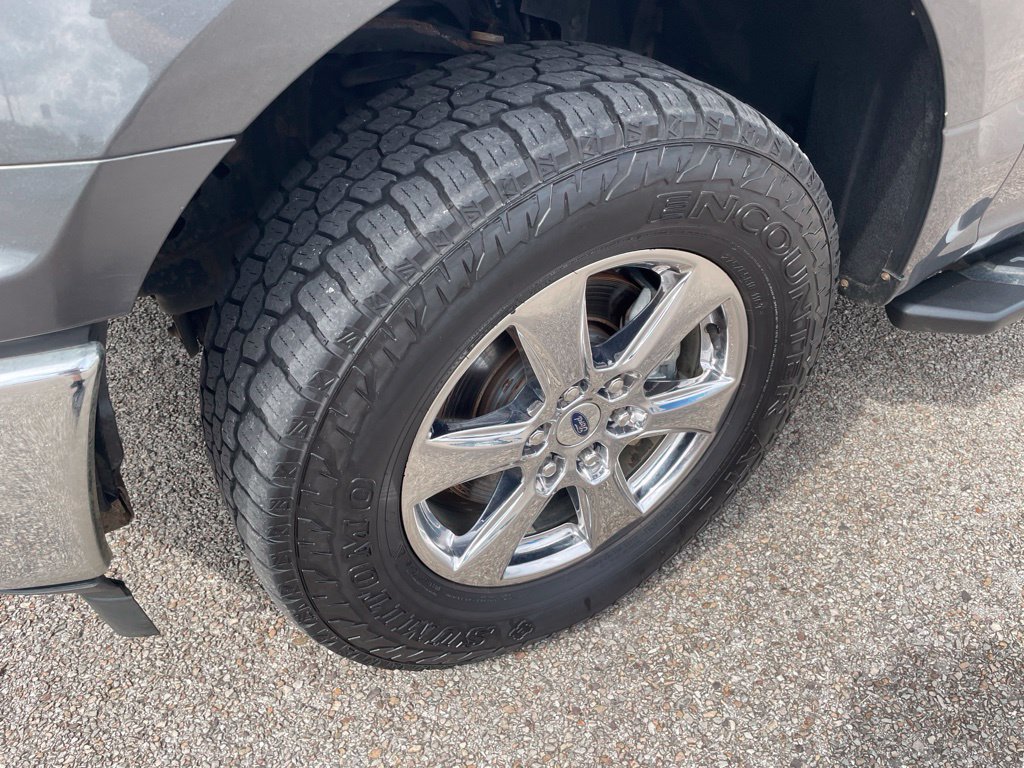 Used 2018 Ford F150 XLT w/ Equipment Group 301A Mid AWD/4WD image 11