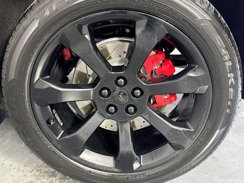 Used 2020 Ford Explorer ST w/ ST Street Pack image 34