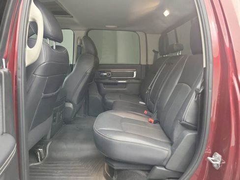 Used 2018 RAM 2500 Laramie w/ Sport Appearance Group image 13