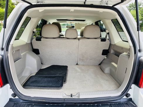 Used 2011 Ford Escape XLT w/ 201A Rapid Spec Order Code FWD image 14