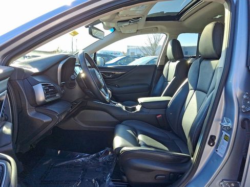 Certified 2022 Subaru Outback Limited w/ Popular Package #2 image 14