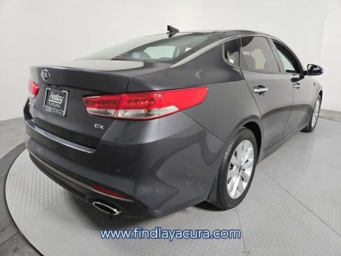Used 2018 Kia Optima EX w/ Premium Package image 7