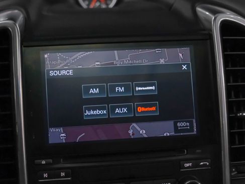 Used 2018 Porsche Cayenne AWD/4WD image 28