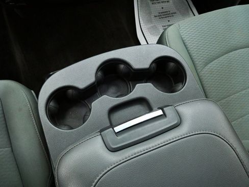 Used 2015 RAM 1500 Express image 31