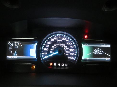 Used 2018 Ford Flex Limited w/ Limited Appearance Package image 19