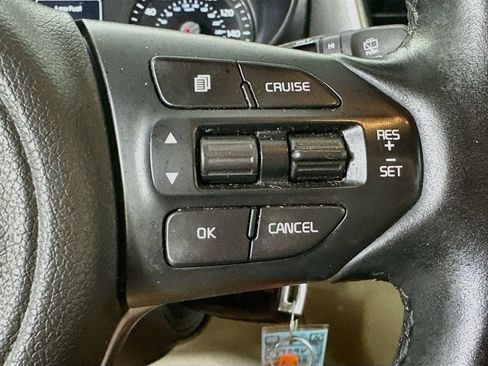 Used 2018 Kia Sorento FWD image 24