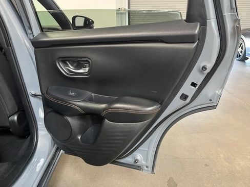 Used 2023 Honda HR-V Sport image 15