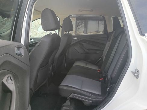 Used 2017 Ford Escape SE w/ SE Cold Weather Package image 24