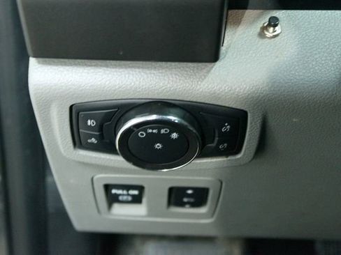 Used 2019 Ford F150 XLT w/ Equipment Group 301A Mid image 13