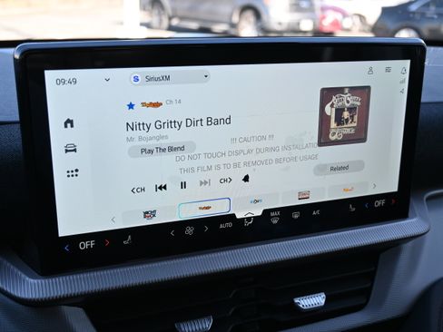 New 2026 Ford Explorer Active image 21