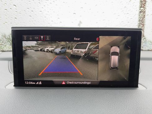 Used 2019 Audi Q7 3.0T Prestige w/ Prestige Package image 40