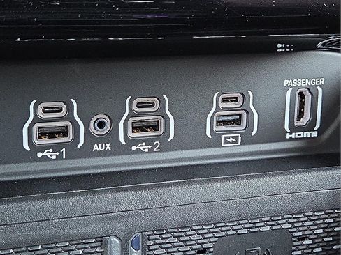 New 2026 RAM 3500 Limited image 18