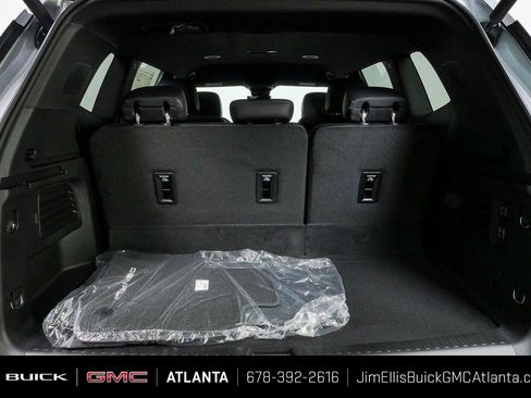 New 2026 GMC Acadia Denali w/ Super Cruise Package FWD image 31