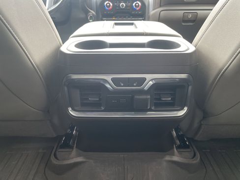 Used 2019 GMC Sierra 1500 SLT image 28