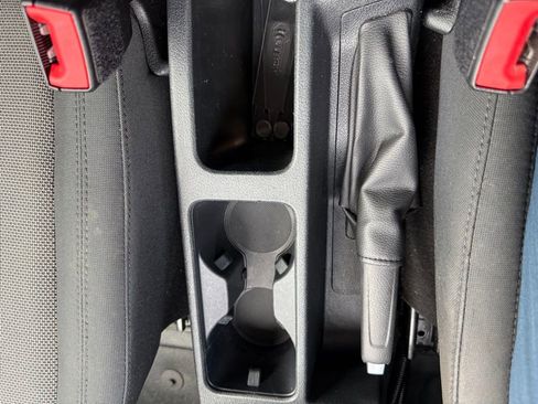 Used 2020 Ford Transit Connect XL image 22