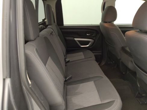 Used 2020 Nissan Titan SV w/ Accessory Utility Package image 19