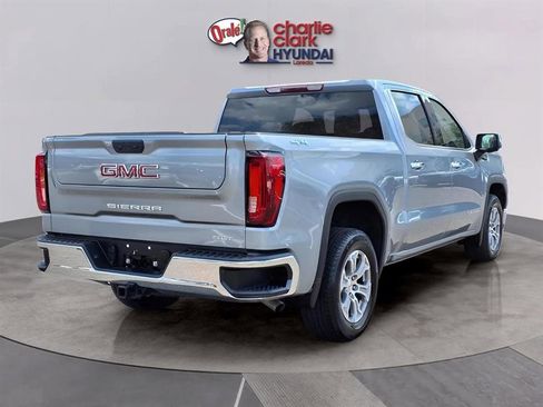 Used 2025 GMC Sierra 1500 SLT image 5