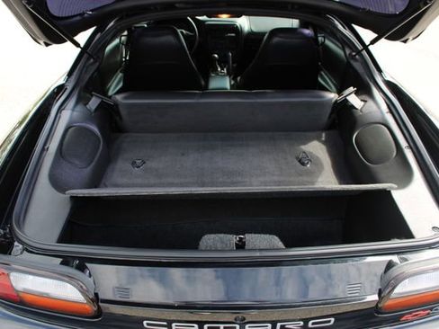 Used 2002 Chevrolet Camaro Z28 w/ Preferred Equipment Group 2 RWD image 7