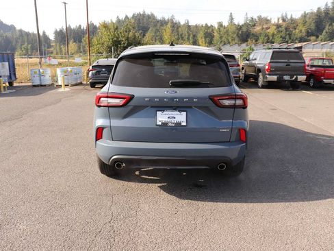 Used 2024 Ford Escape ST-Line Select AWD/4WD image 6
