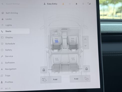 Used 2026 Tesla Model Y AWD image 74