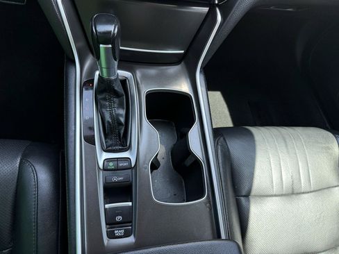 Used 2022 Honda Accord Sport Special Edition image 36