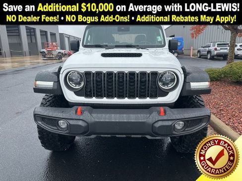Used 2024 Jeep Gladiator Mojave w/ Technology Group image 2