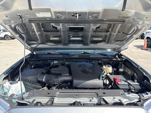 Used 2023 Toyota Tacoma TRD Sport image 27