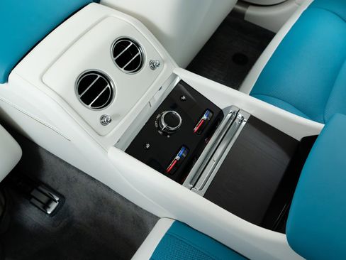 New 2026 Rolls-Royce Spectre Inspired By Primavera image 23