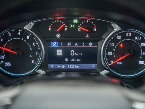 Used 2022 Chevrolet Equinox RS w/ RS Leather Package image 43