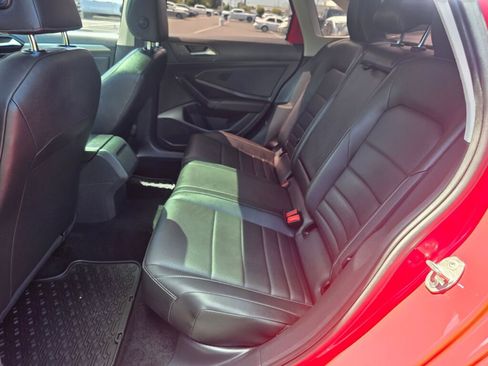 Used 2021 Volkswagen Jetta SE image 42