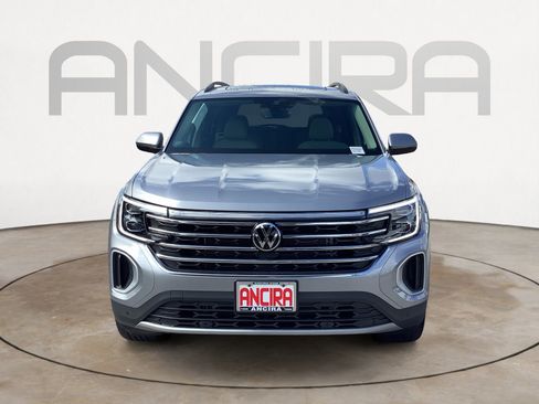New 2026 Volkswagen Atlas SE image 3